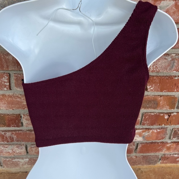Shein Bundle of crop tops size M - Picture 6 of 8